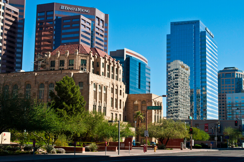 Image of Phoenix, Arizona in the summer.